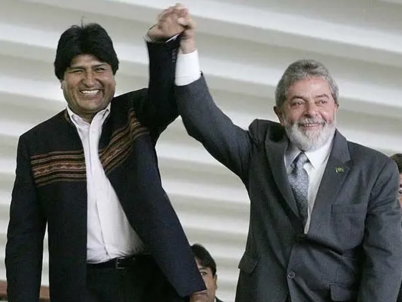 Bolívia decreta prisão de Evo Morales, amigo de Lula, acusado até de terrorismo