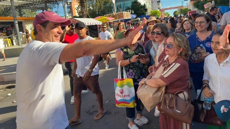 Cadu leva “time de Lula” para Caicó e visita a Feirinha de Sant’Ana