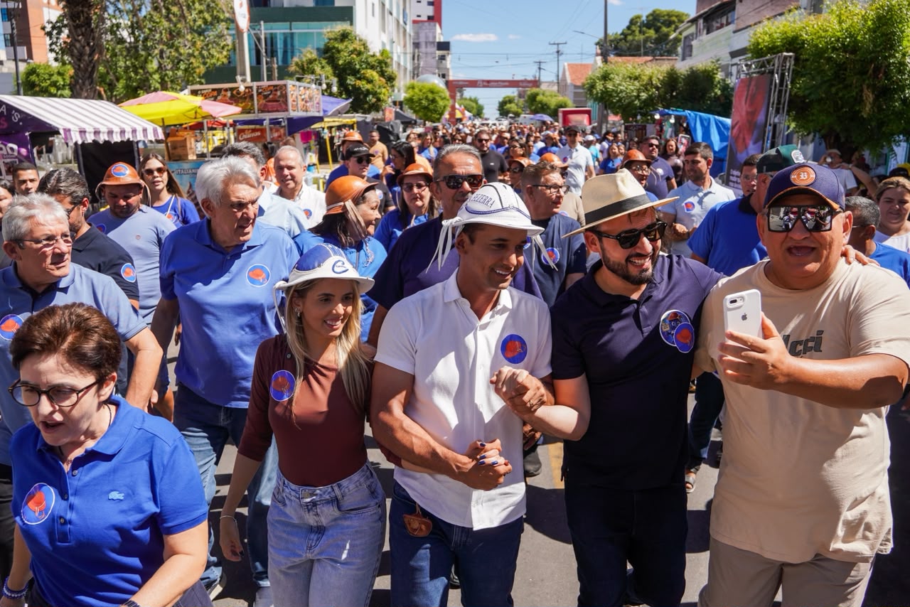 Allyson participa da Feirinha de Sant’Ana em Caicó ao lado do prefeito Dr. Tadeu